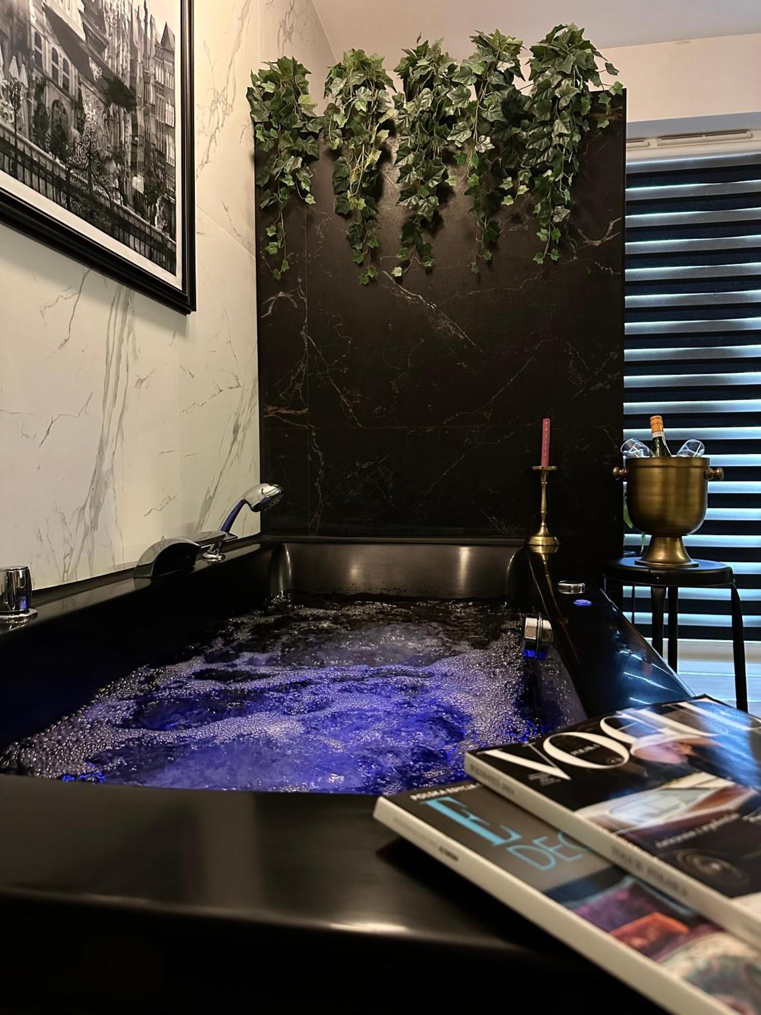 Apartment Jacuzzi #2 - Relax *